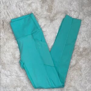 Zenana NWOT Mint Leggings